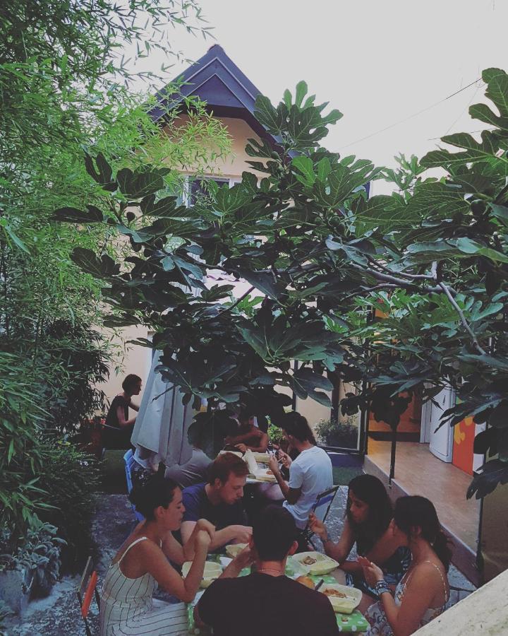 Varad Inn โนวีซาด ภายนอก รูปภาพ
